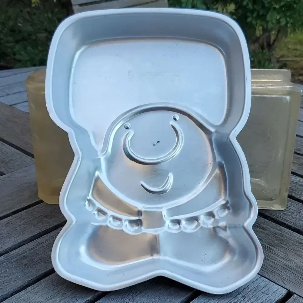 Vintage 1978 Wilton Ziggy Cake Pan