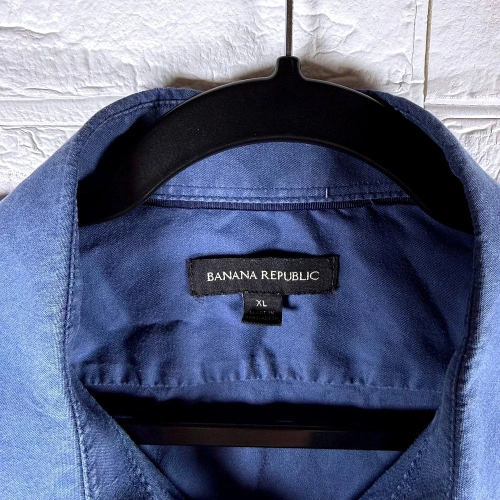 Banana Republic #mensfashion message