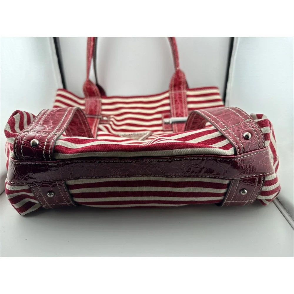 Guess vintage satchel