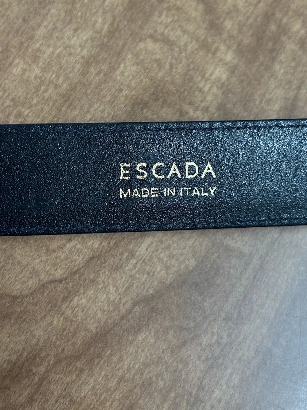 ESCADA Vintage Croc Leather Belt Purple Gold EE Logo Buckle Made in Italy 42 Z