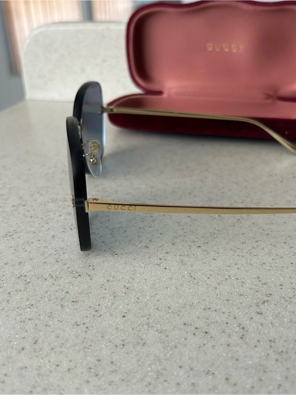 Gucci aviator silhouette