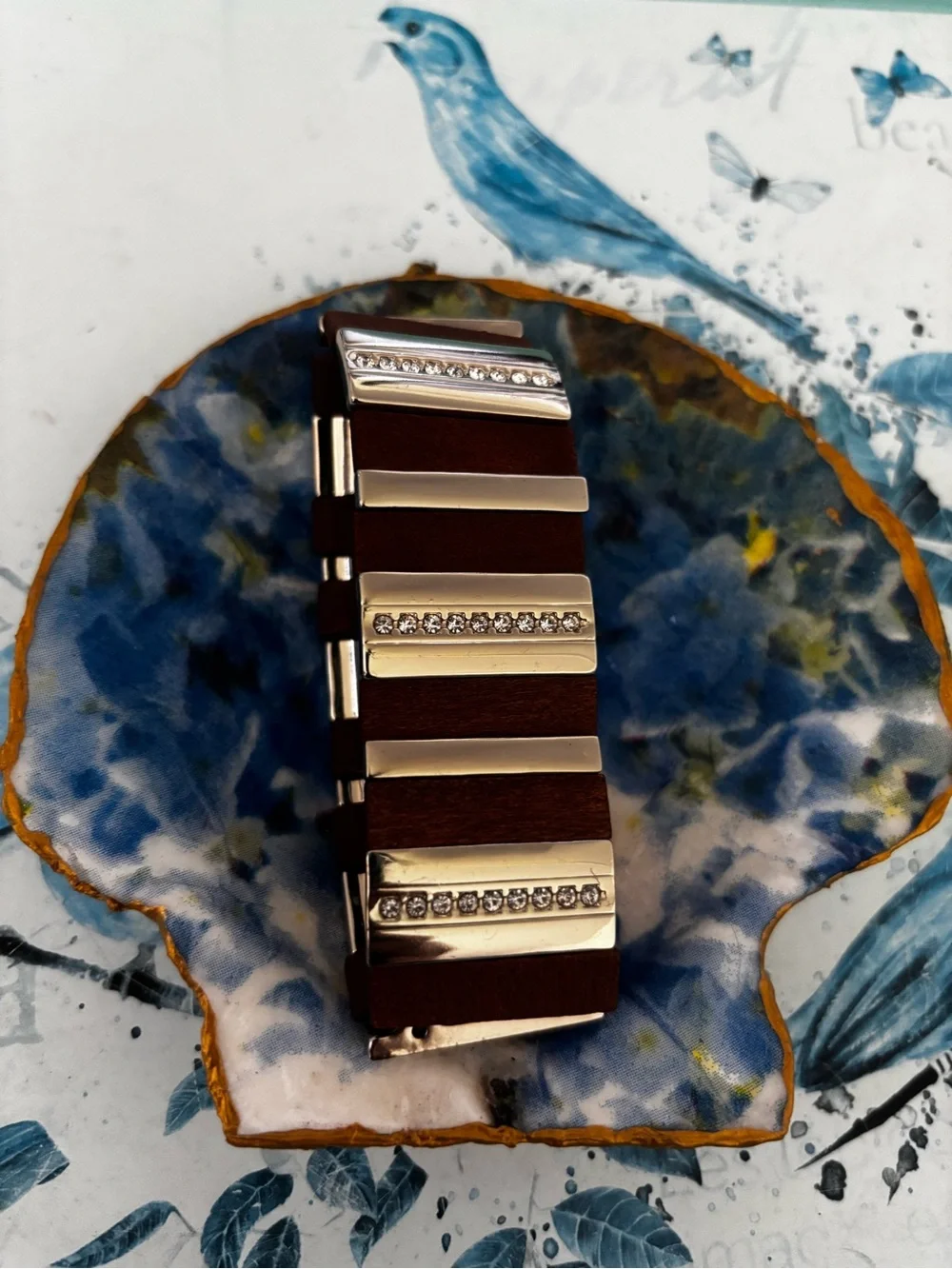 N/A silver tone