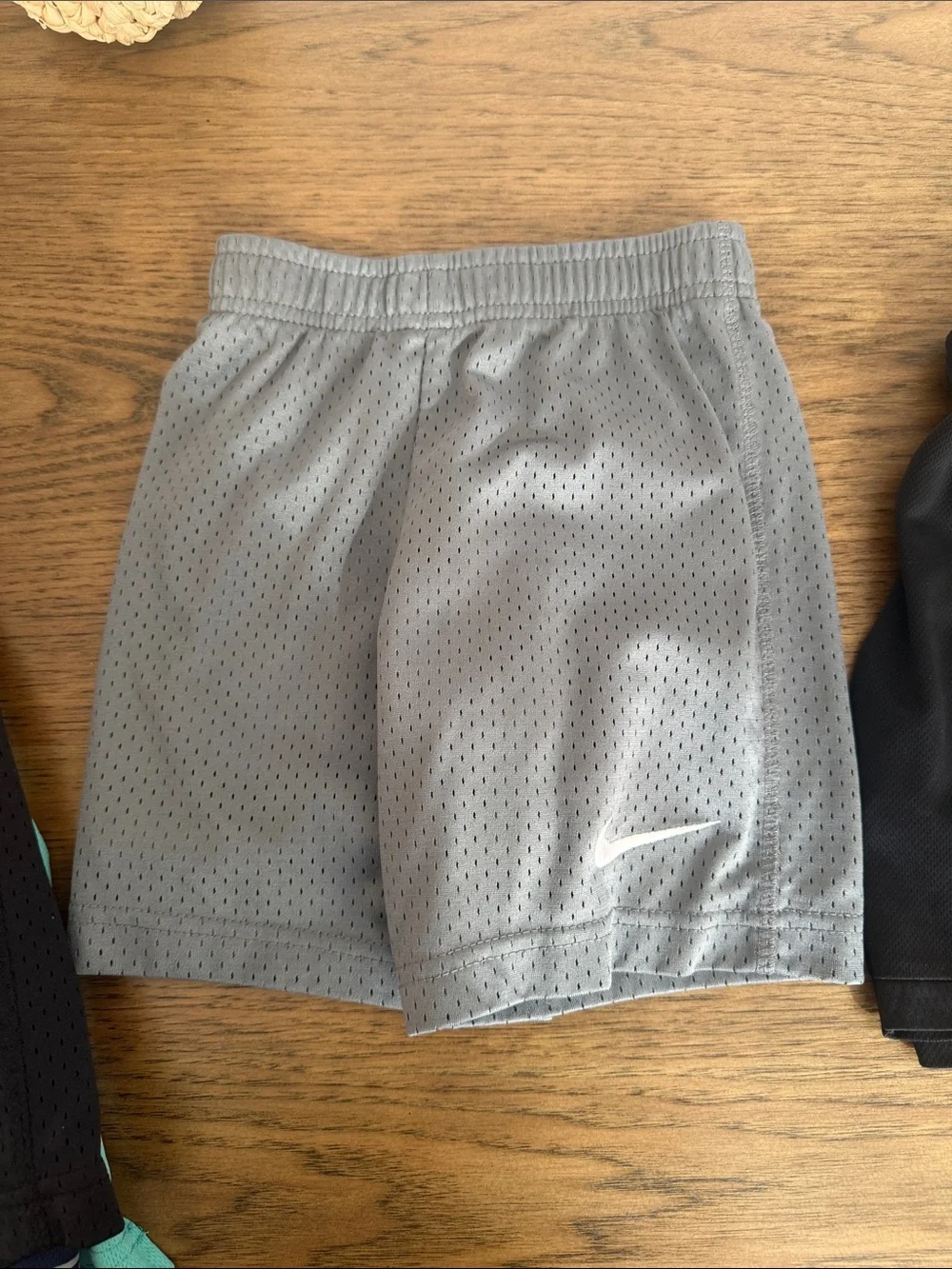 Nike set six