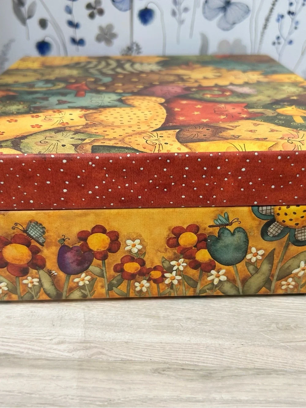 bobs boxes vintage 2001