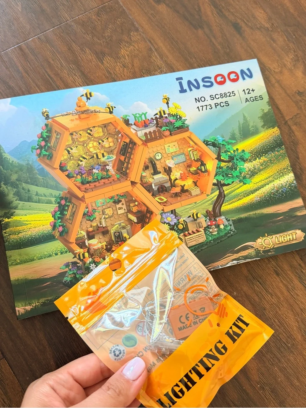 Honeycomb Garden Building Set - Orange Modular Kids Toy