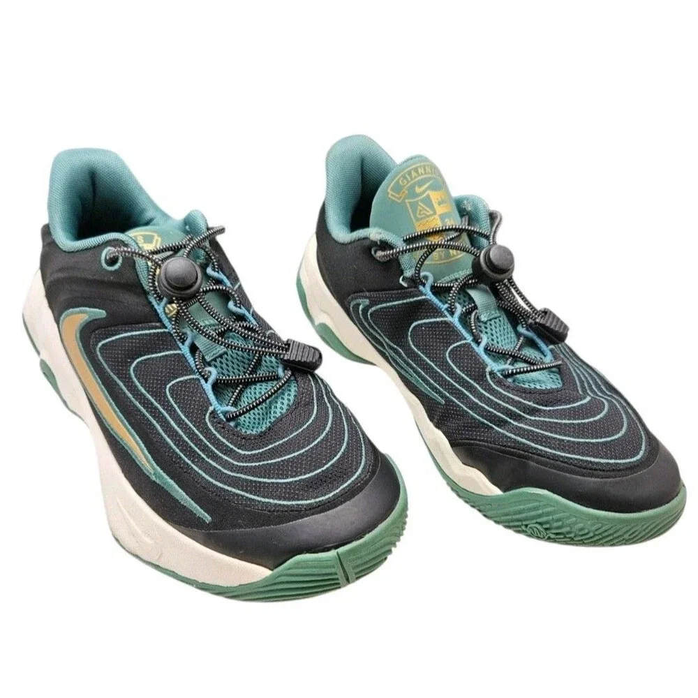 Nike these shoes