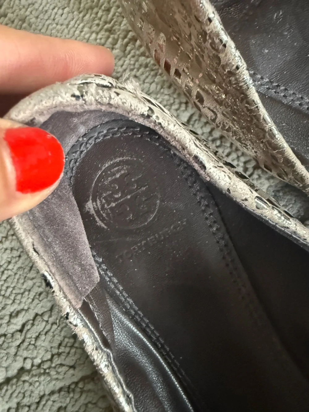 Tory Burch Heidi Metallic Taupe silver Logo Ballet Flats slip on 8