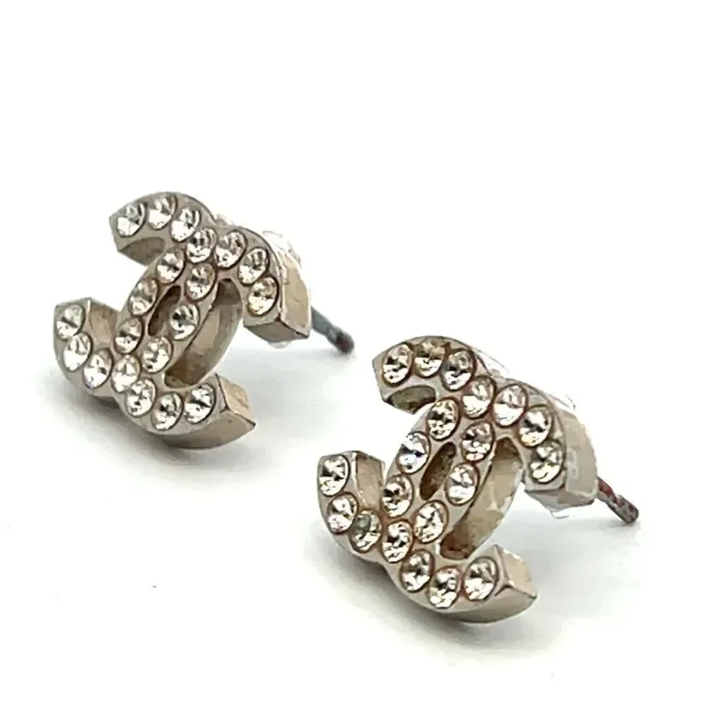 CHANEL cc no stud