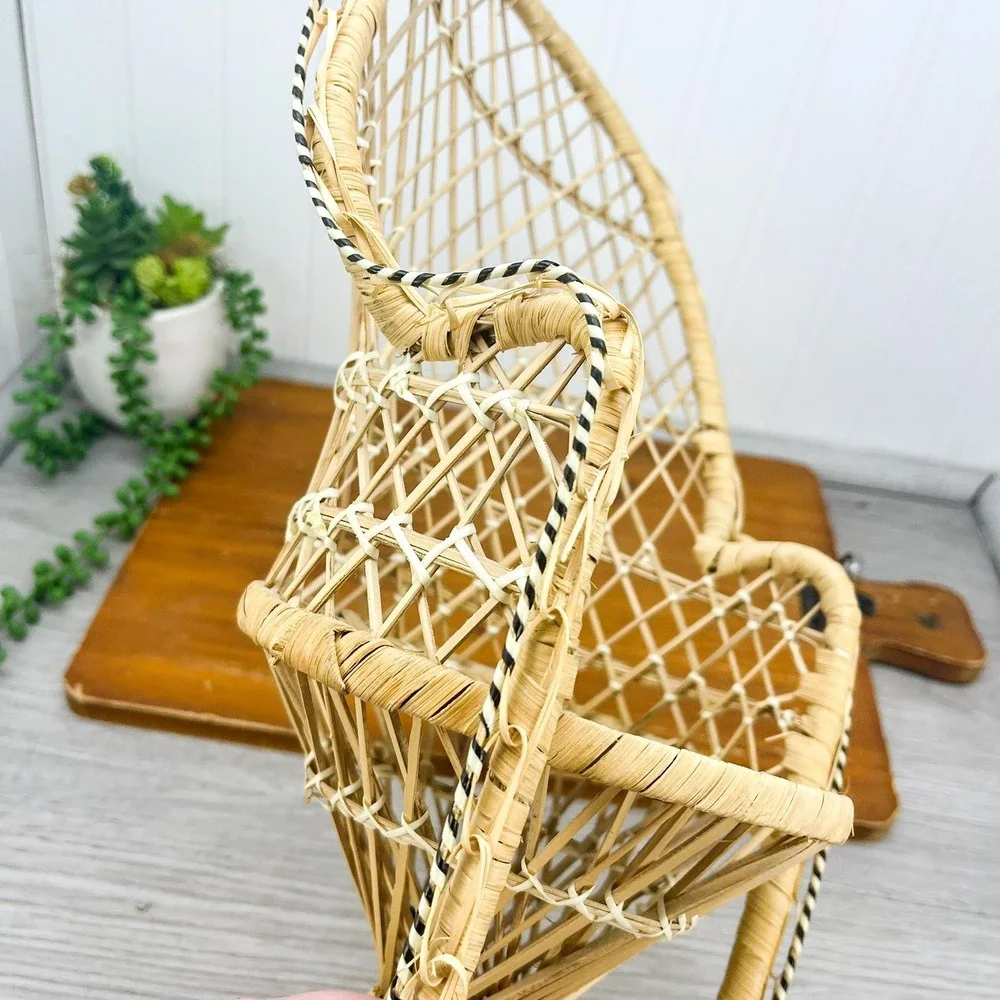 Vintage Wicker Peacock Doll Chair‎ – Miniature Plant Holder