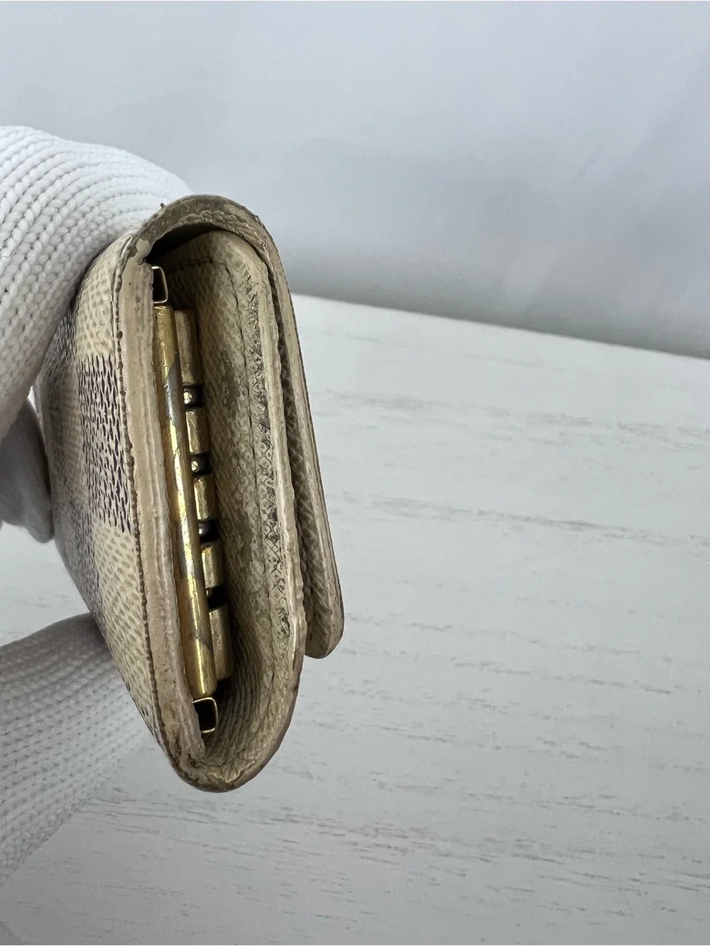 Louis Vuitton preloved noticeable