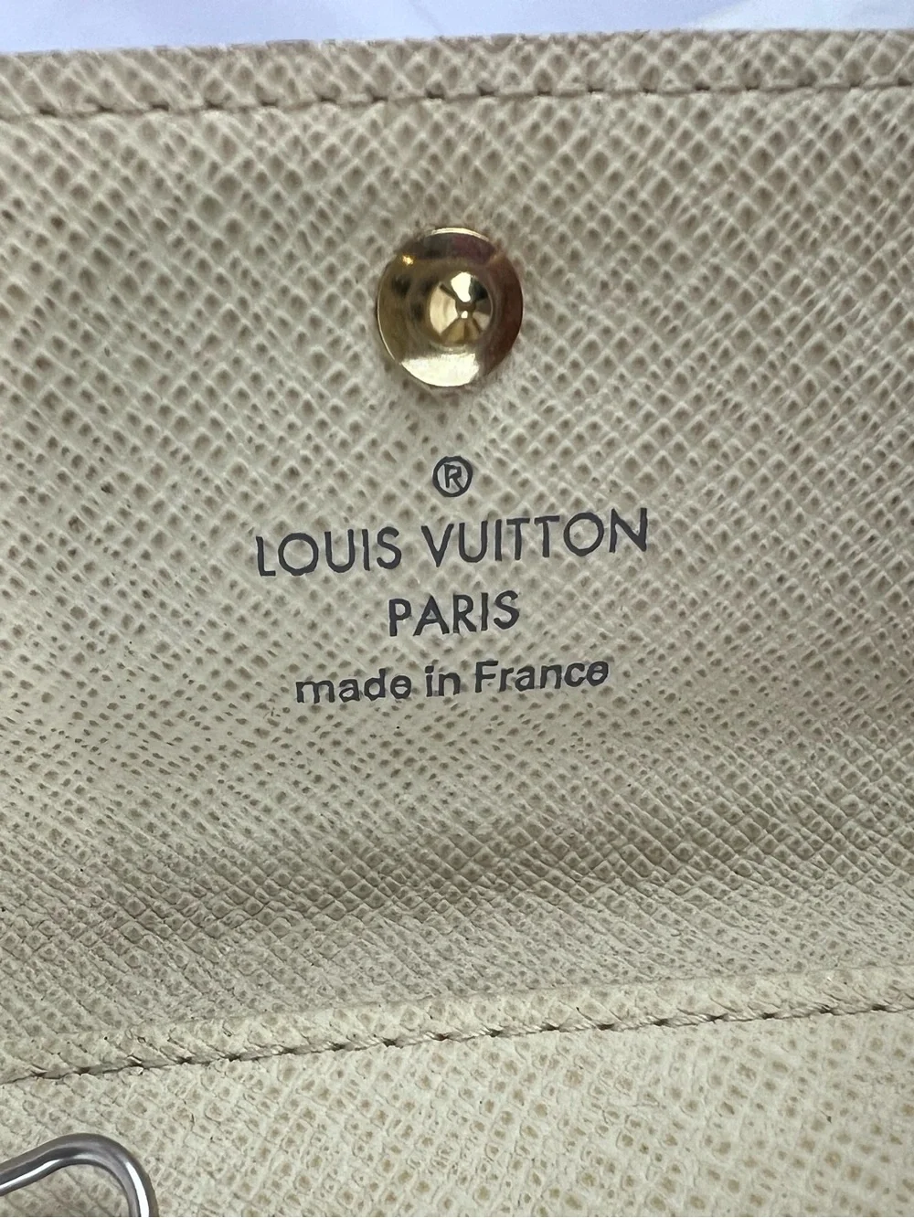 Louis Vuitton preloved noticeable