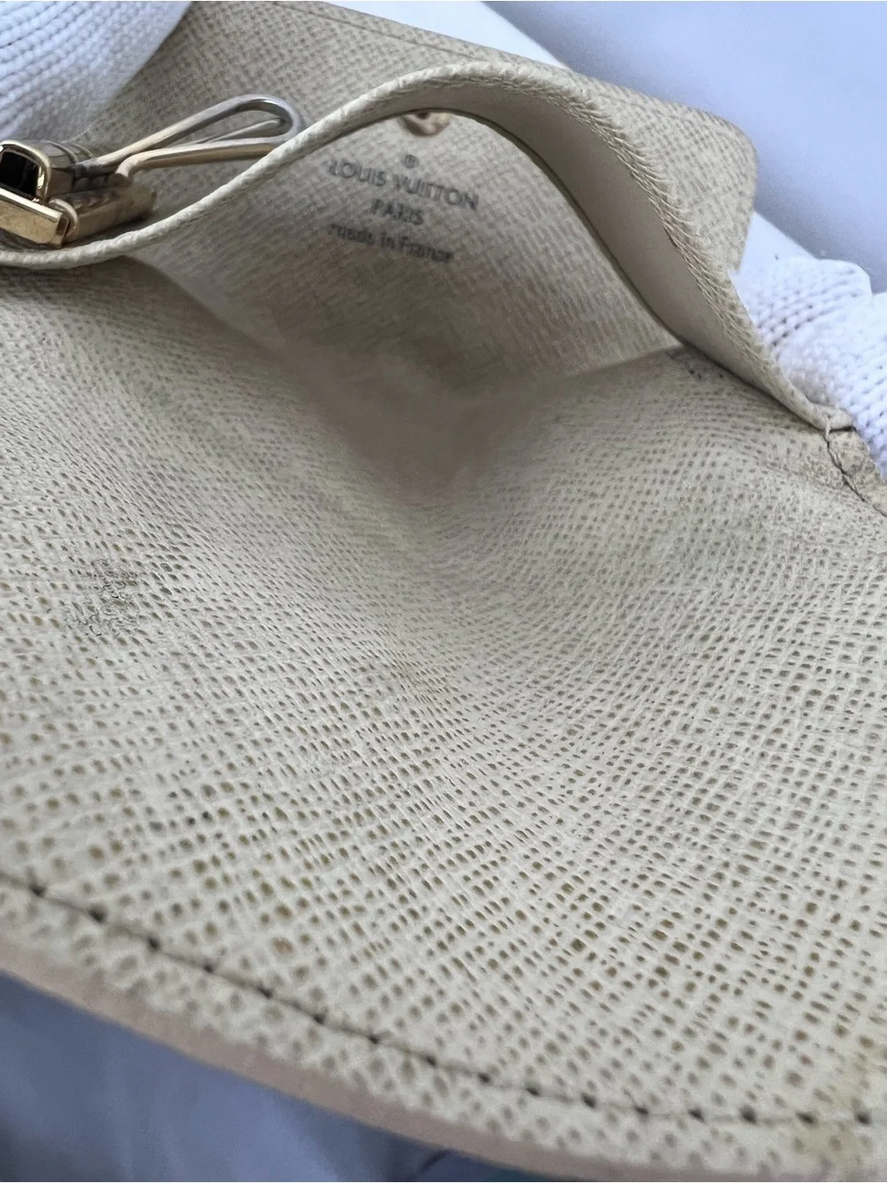 Louis Vuitton preloved noticeable