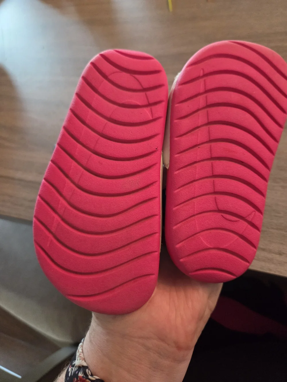 Nike kids slide