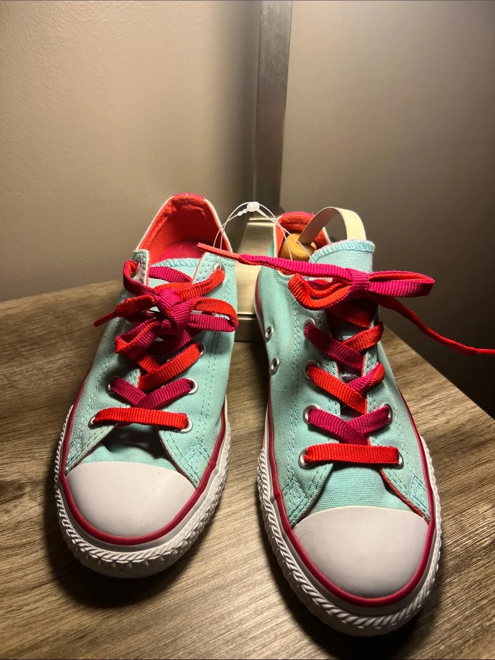 Converse lace wear