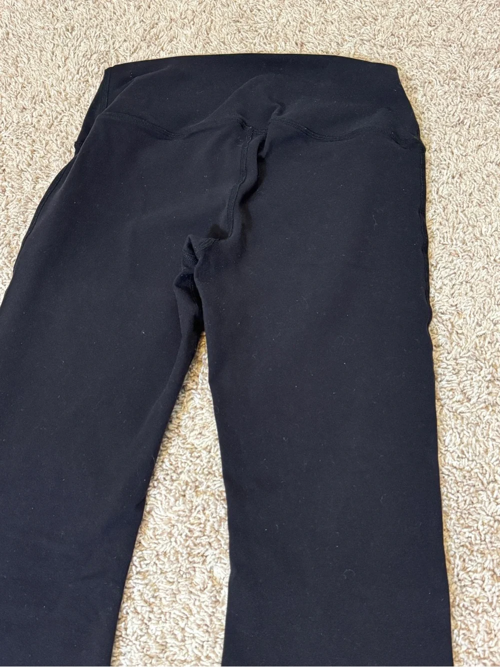 ALO Yoga figure flattering