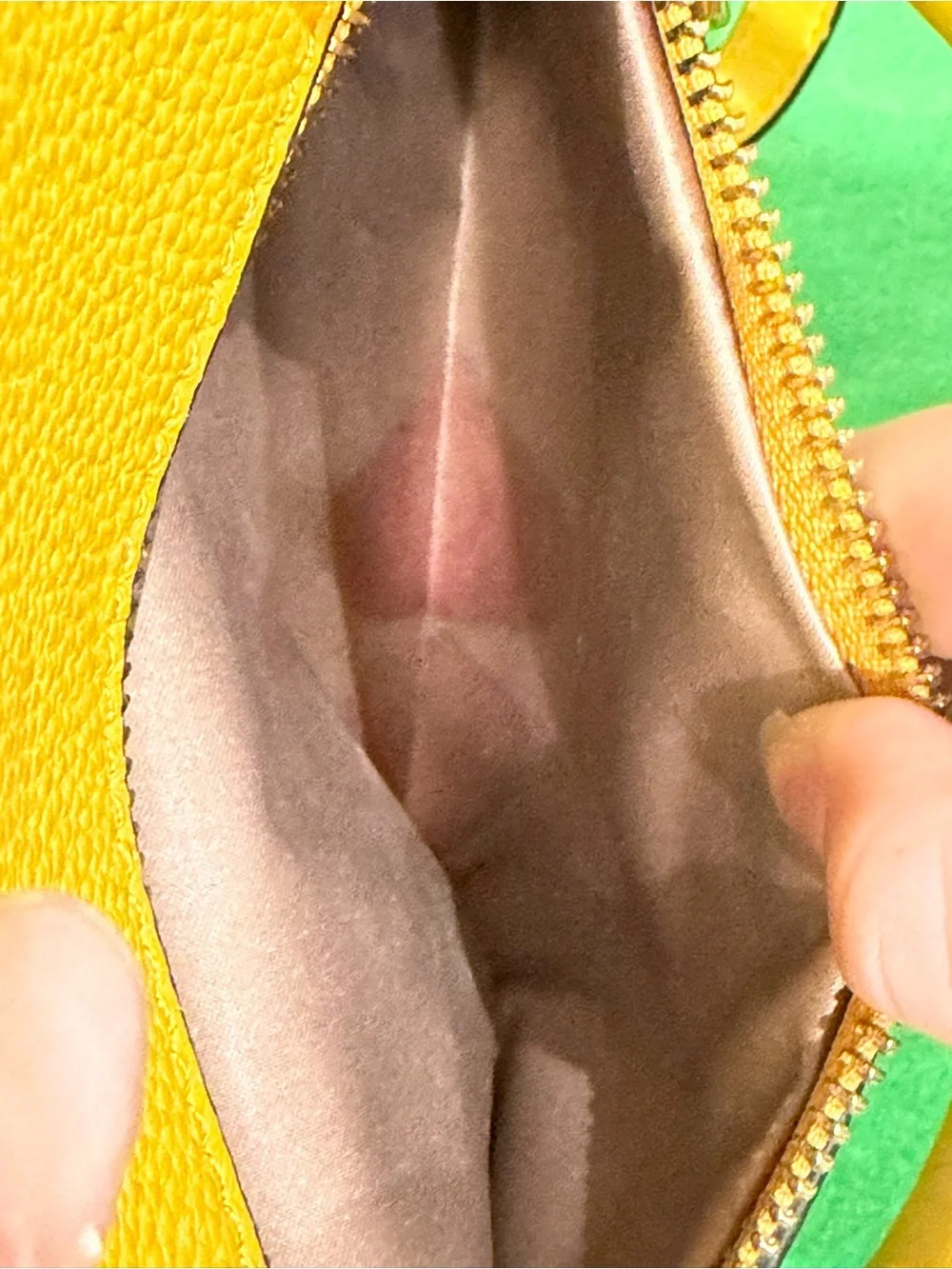 Bostanten Yellow Leather Shoulder Bag