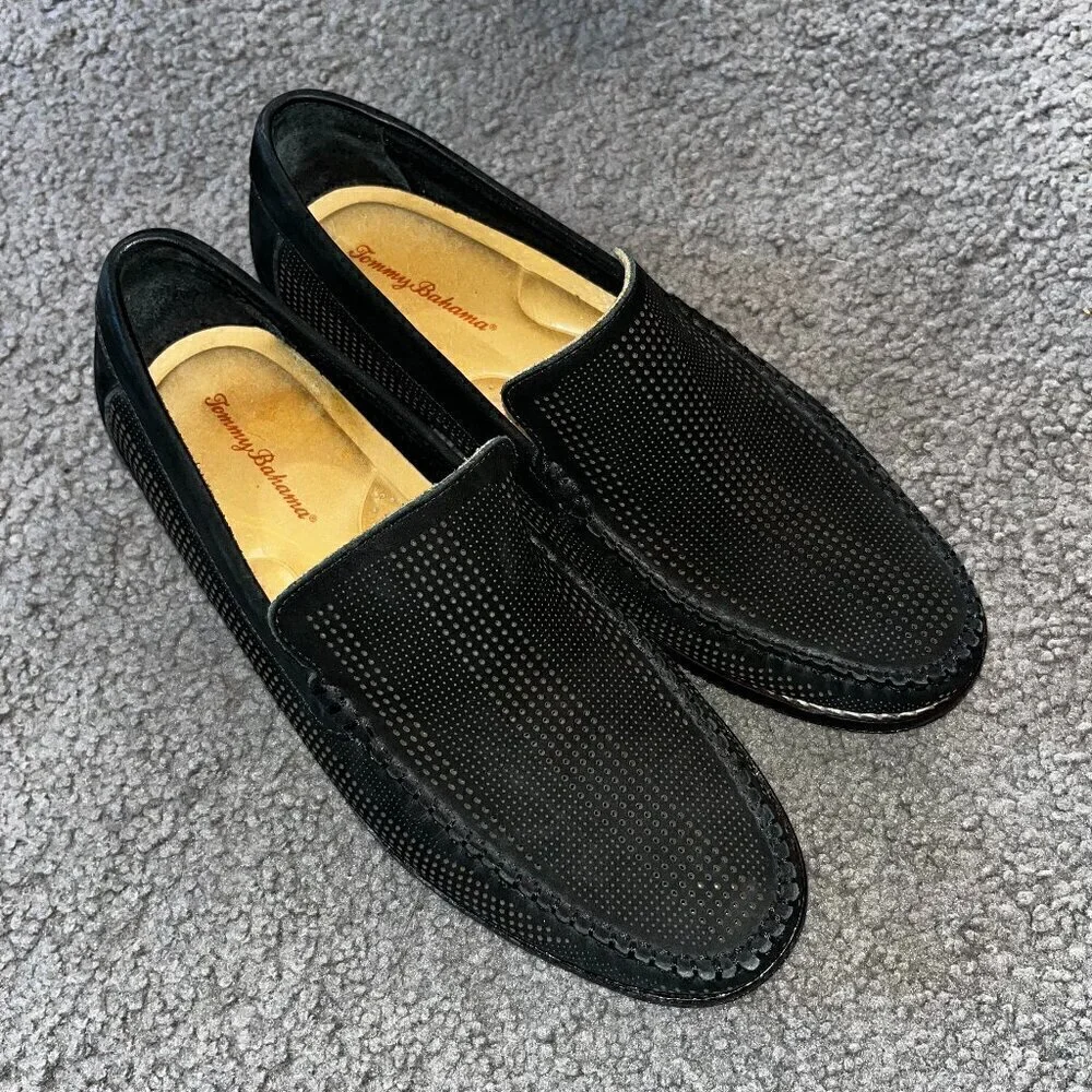 TOMMY BAHAMA Felton Loafer Nubuck Perforated Slip-On Shoes Black -Men's size 8.5