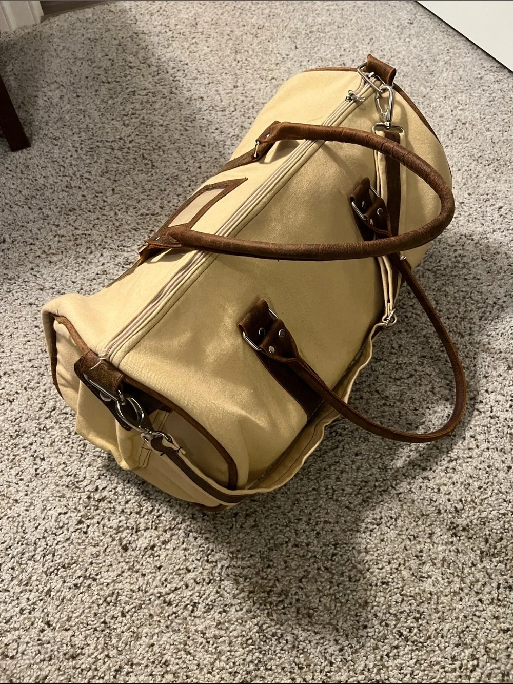N/A sturdy beige