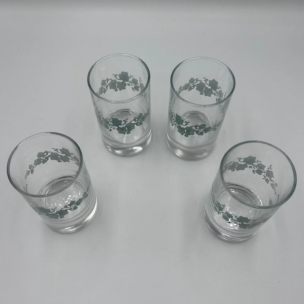 Corelle English Ivy Juice Glasses Set of 4 Clear Green Leaf Pattern 4oz