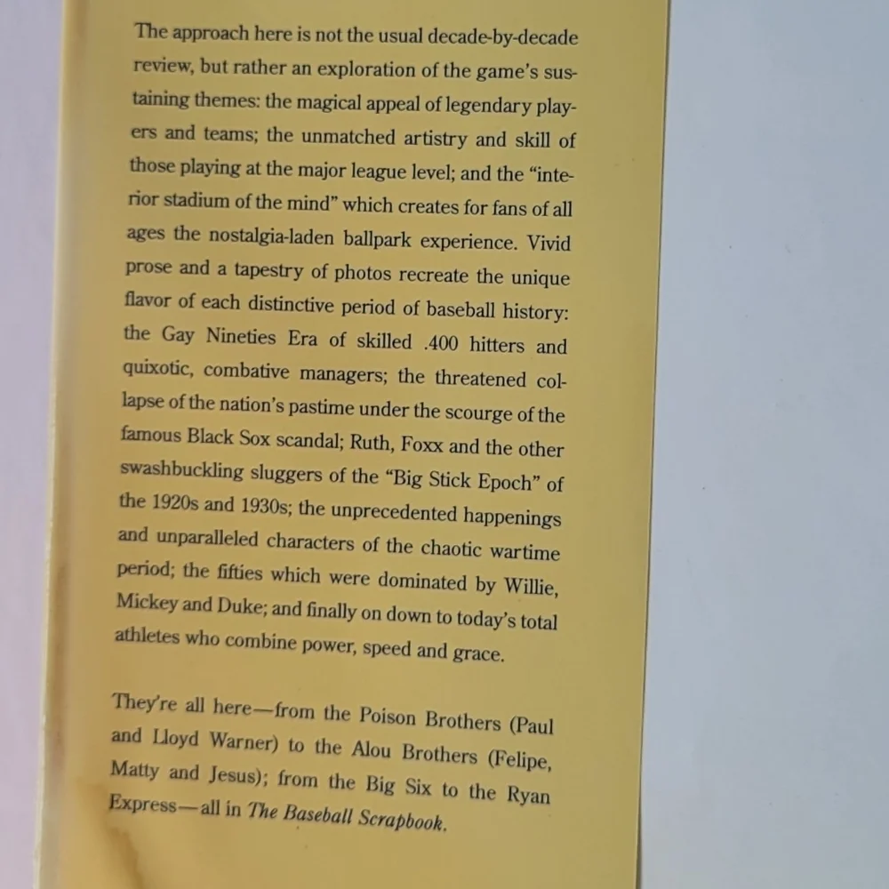 N/A 320 pages