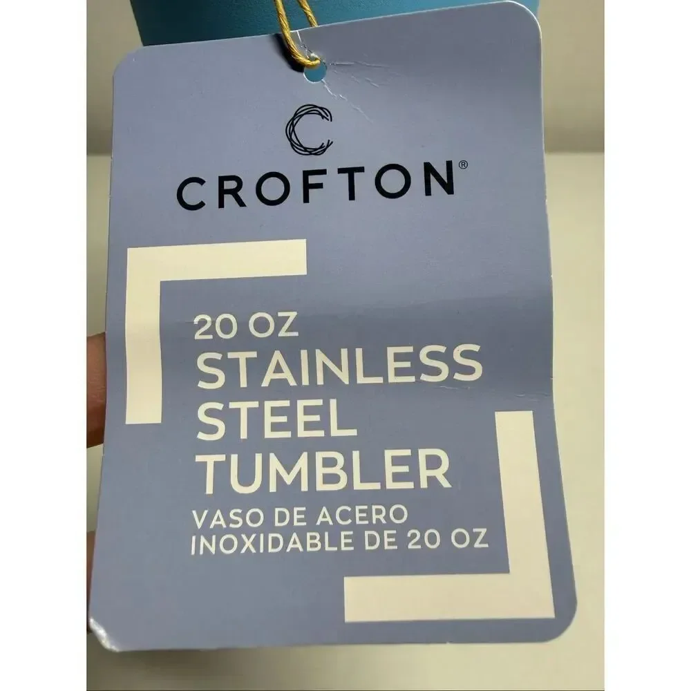 NWT Crofton 20 oz tumbler Sky Blue