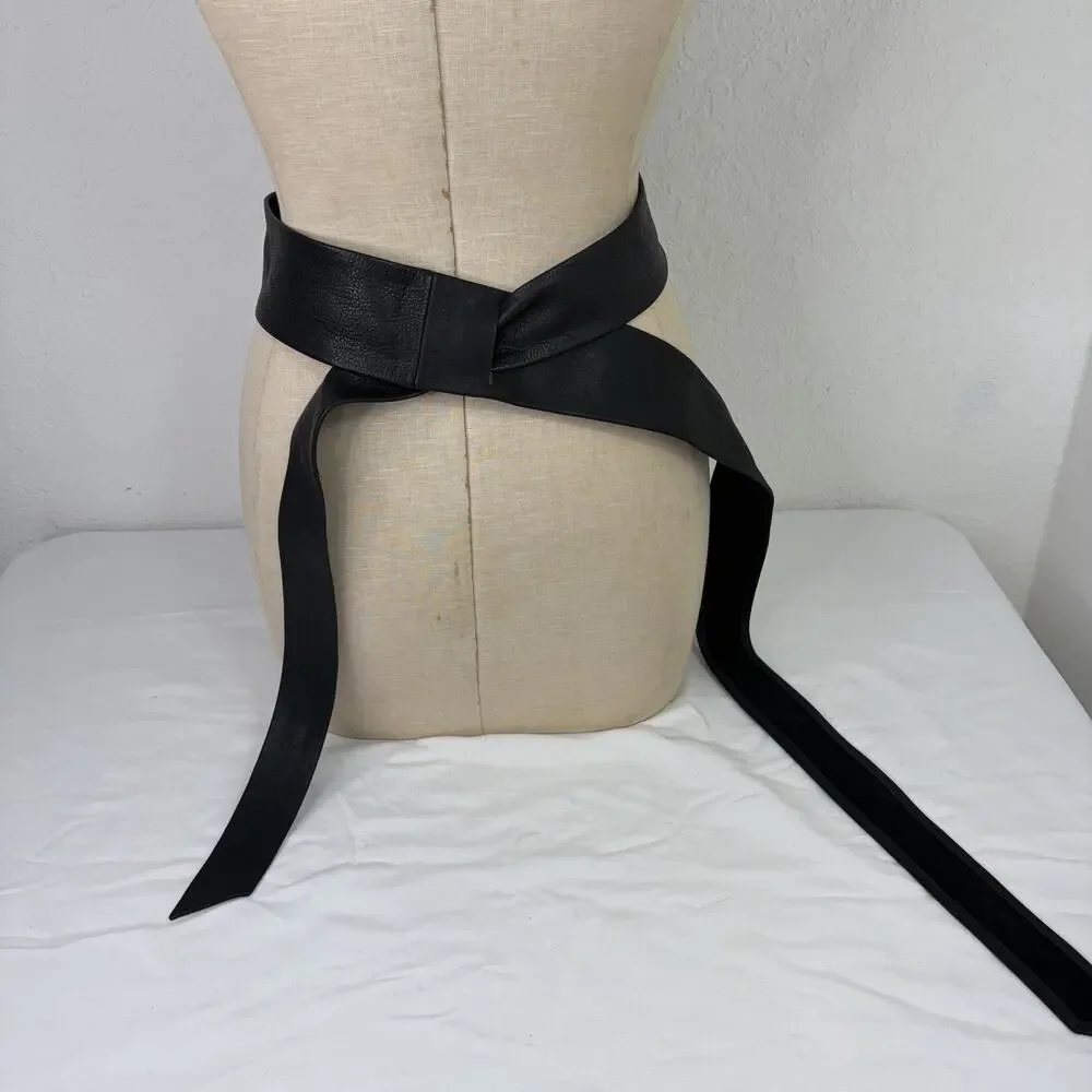 Zara Black Leather Wrap Waist Belt Size 90 cm/L, chic, minimalist, fashion, glam