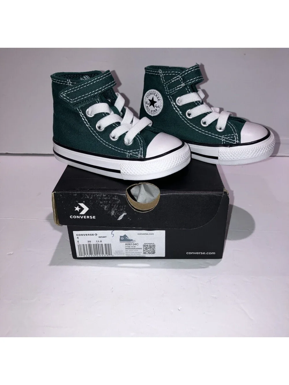 Converse Chuck Taylor All Star Unisex Baby High Top Canvas Green 4 A06134C NEW