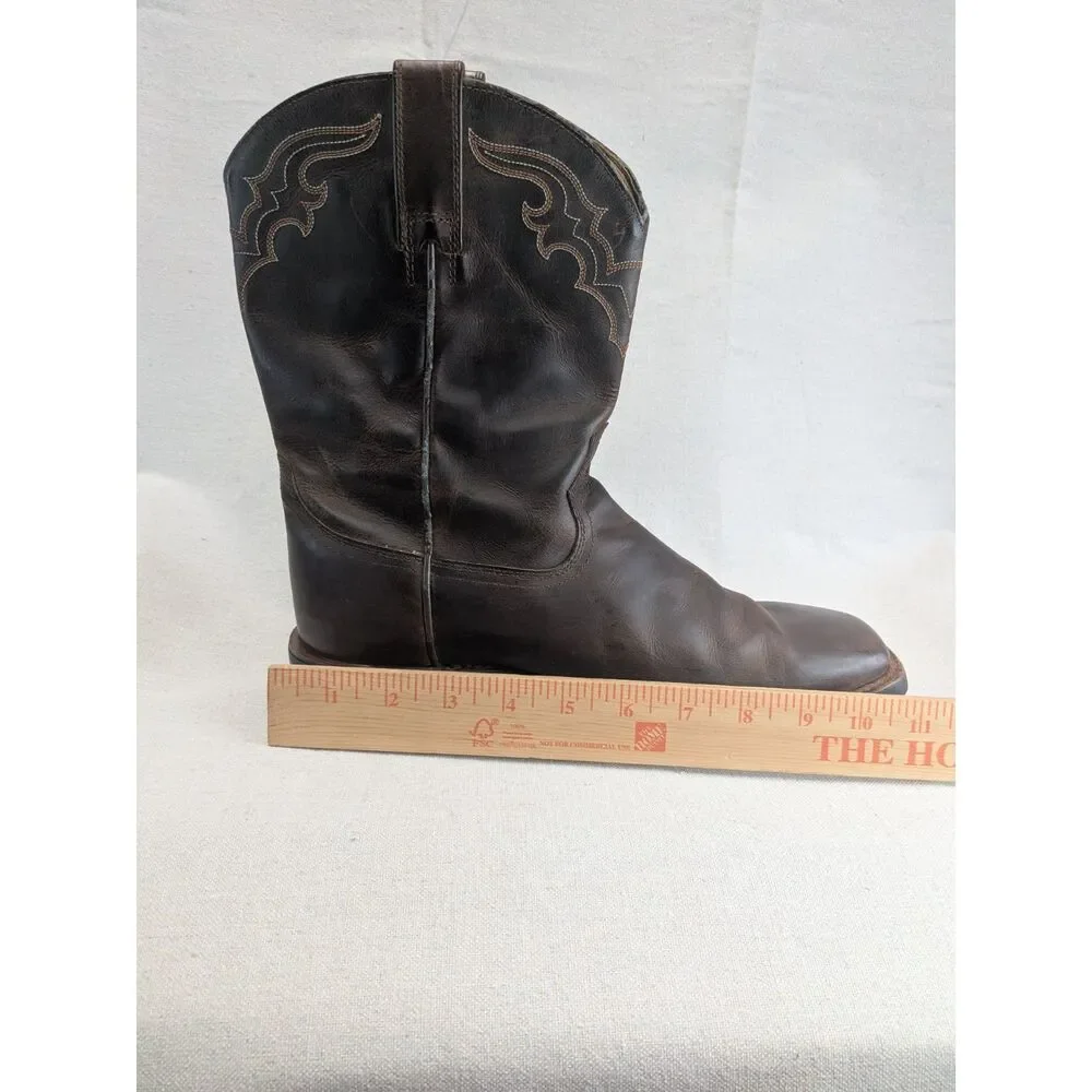 Ariat western cowboy