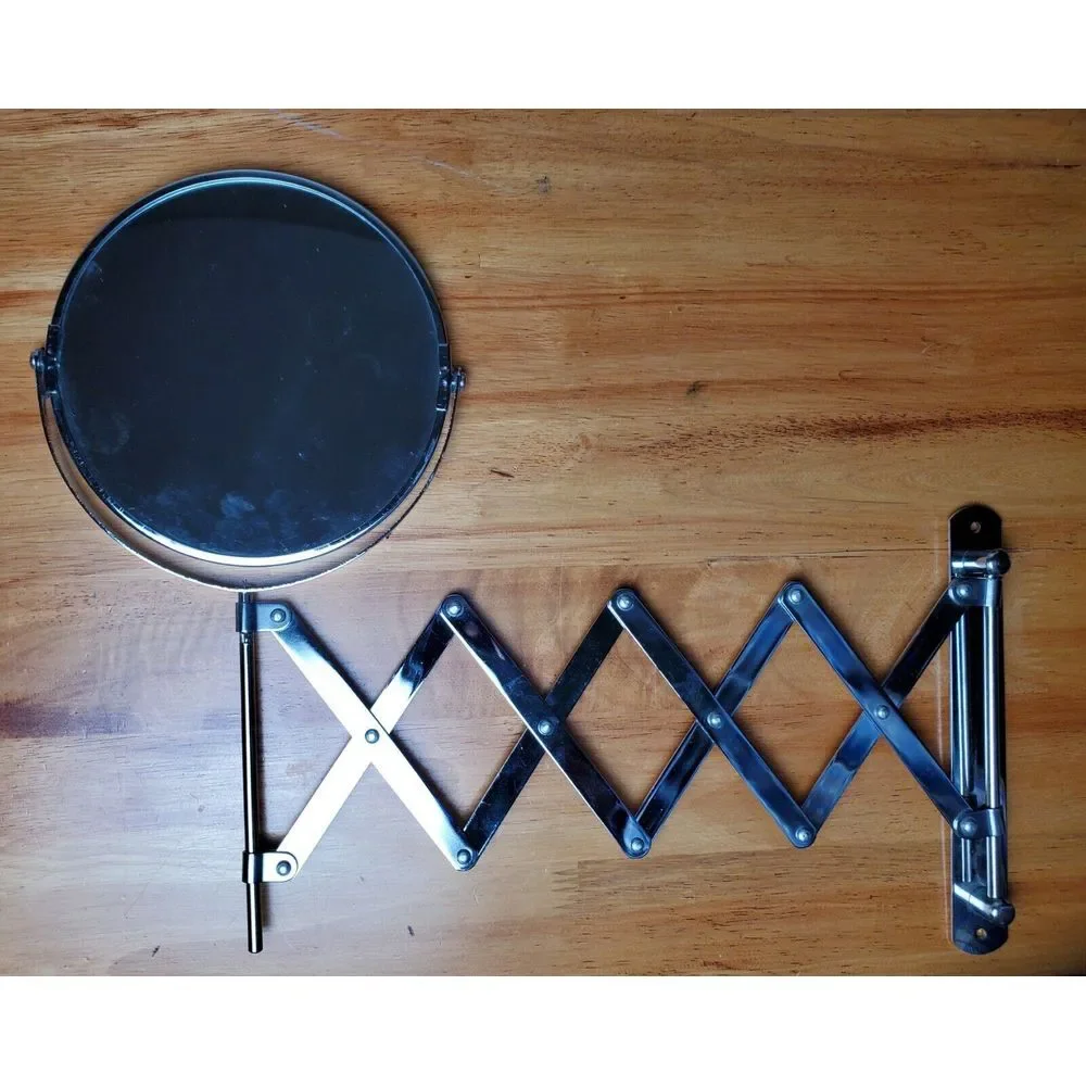 Chadwick extending magnifying