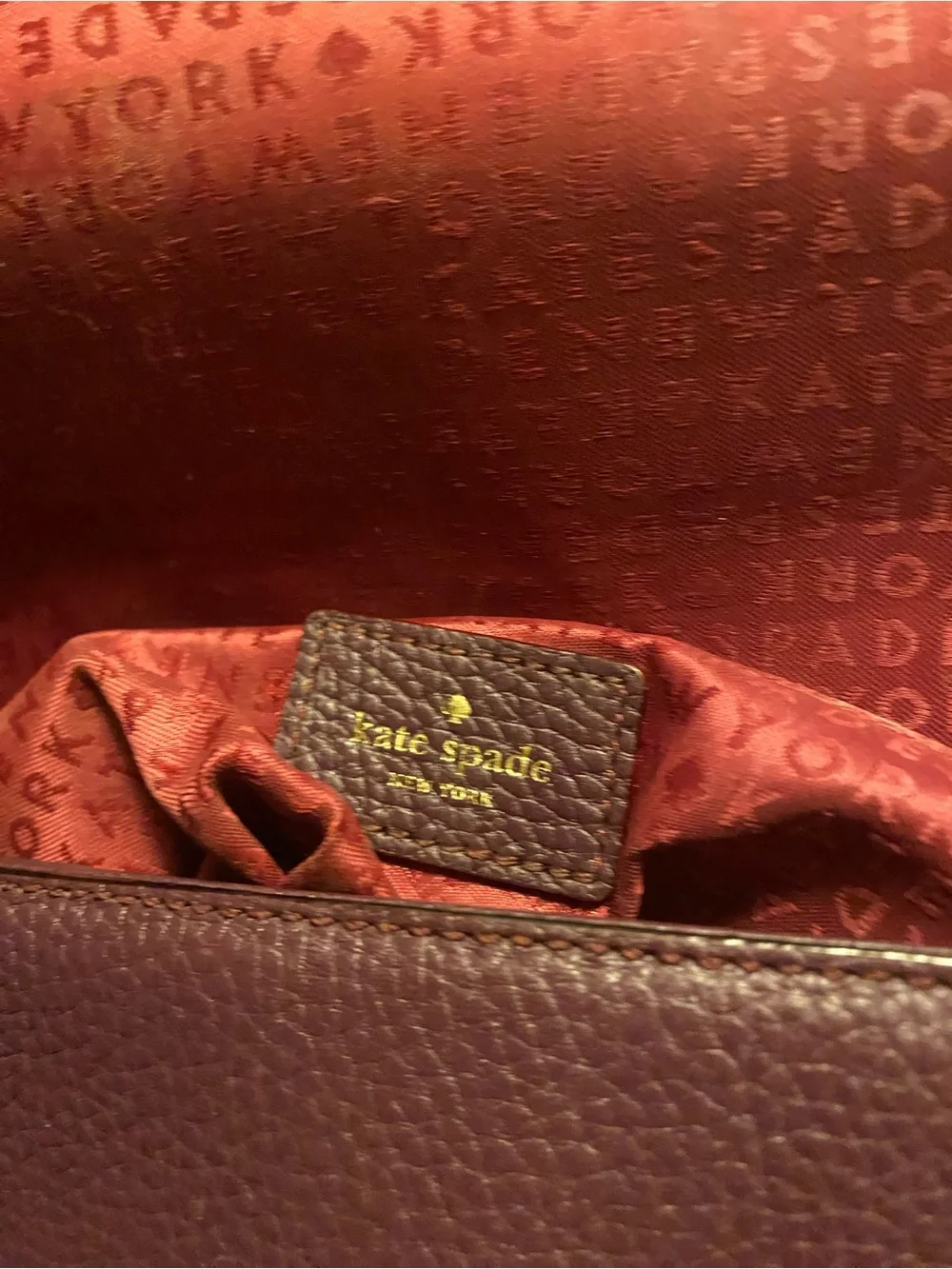 kate spade it features