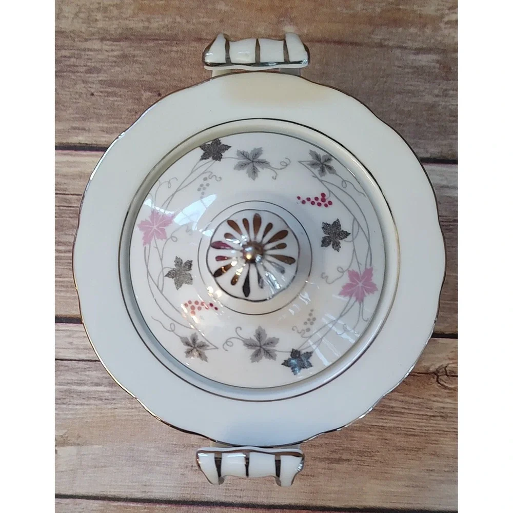 Crescent fine China crescent fine