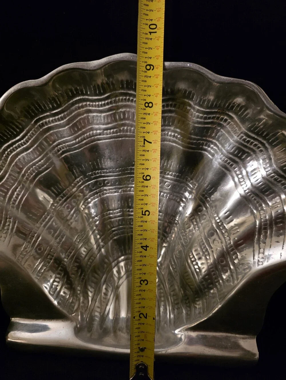 Vintage Mexican Cast Aluminum Scallop Shell Bowl Large 12