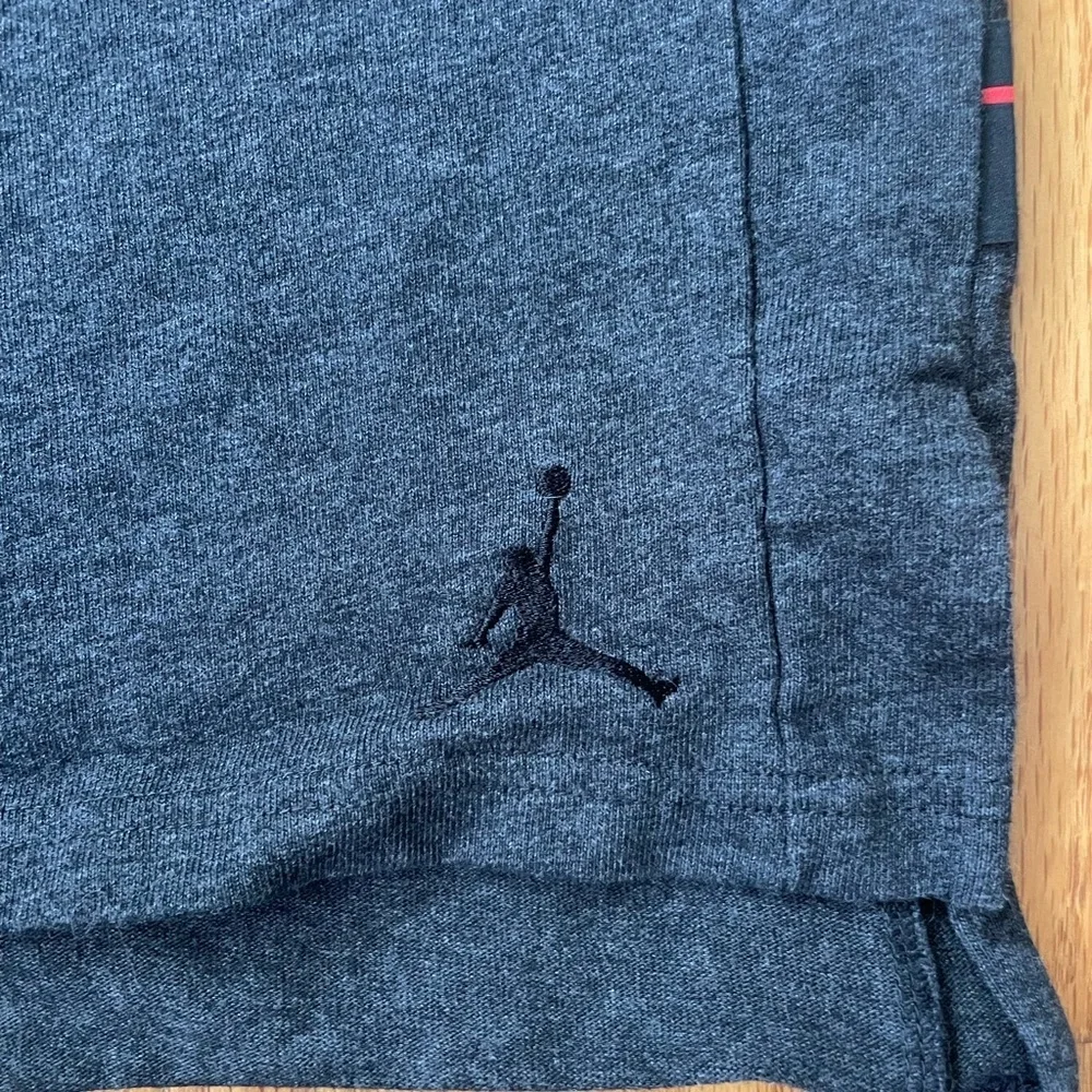 Jordan Men's Cotton Grey T-Shirt