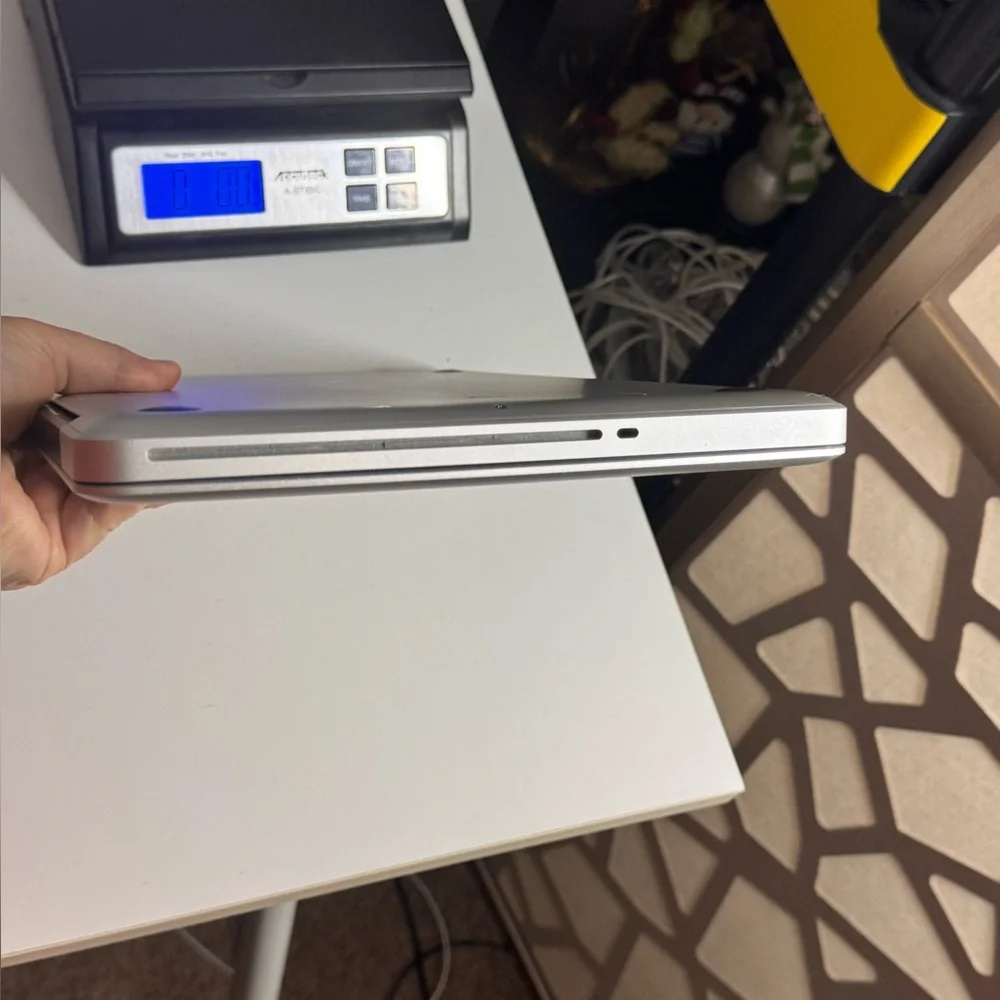 Apple macbook pro