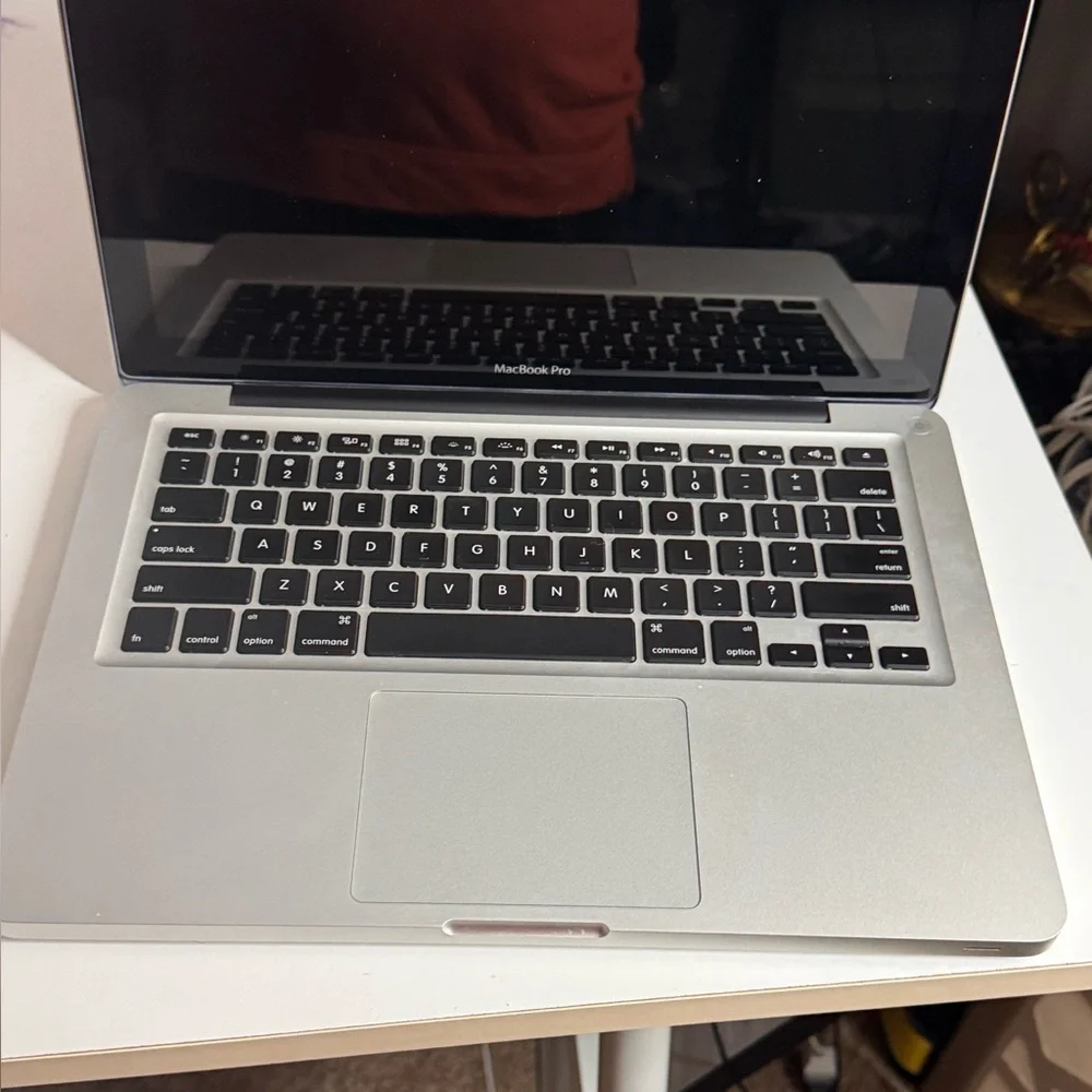 Apple macbook pro