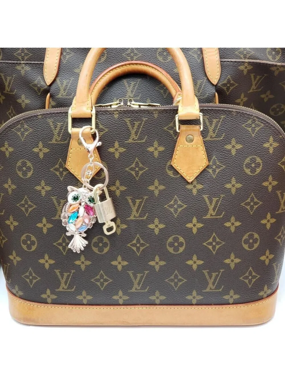 Louis Vuitton shop collectors handbag