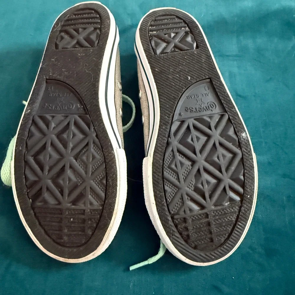 Converse up spring