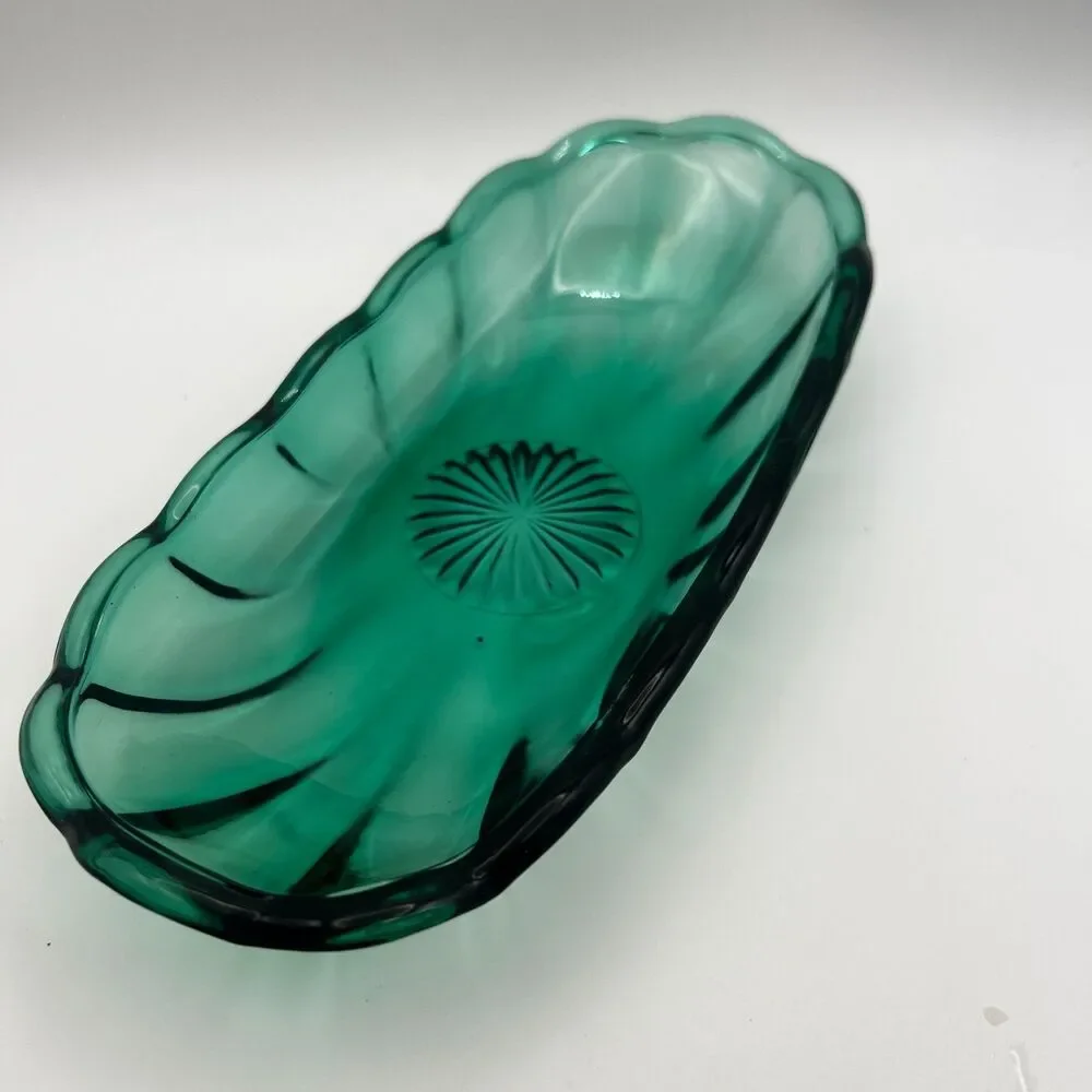 Vintage Anchor Hocking Emerald Green Banana Split Dish Fountainware Dessert Bowl
