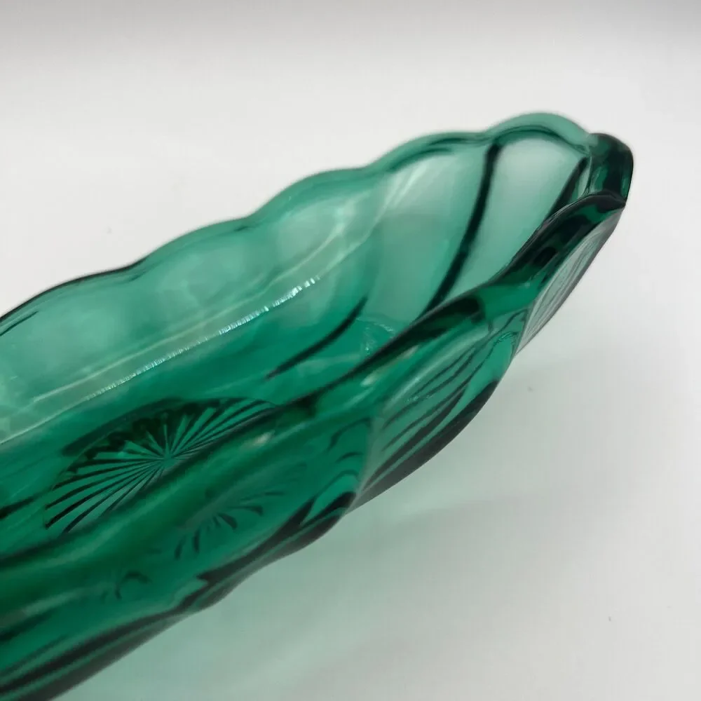 Vintage Anchor Hocking Emerald Green Banana Split Dish Fountainware Dessert Bowl