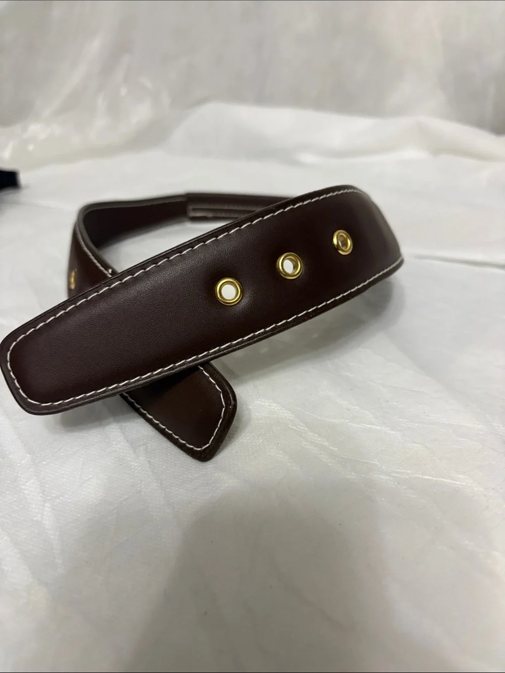 N/A sleek brown