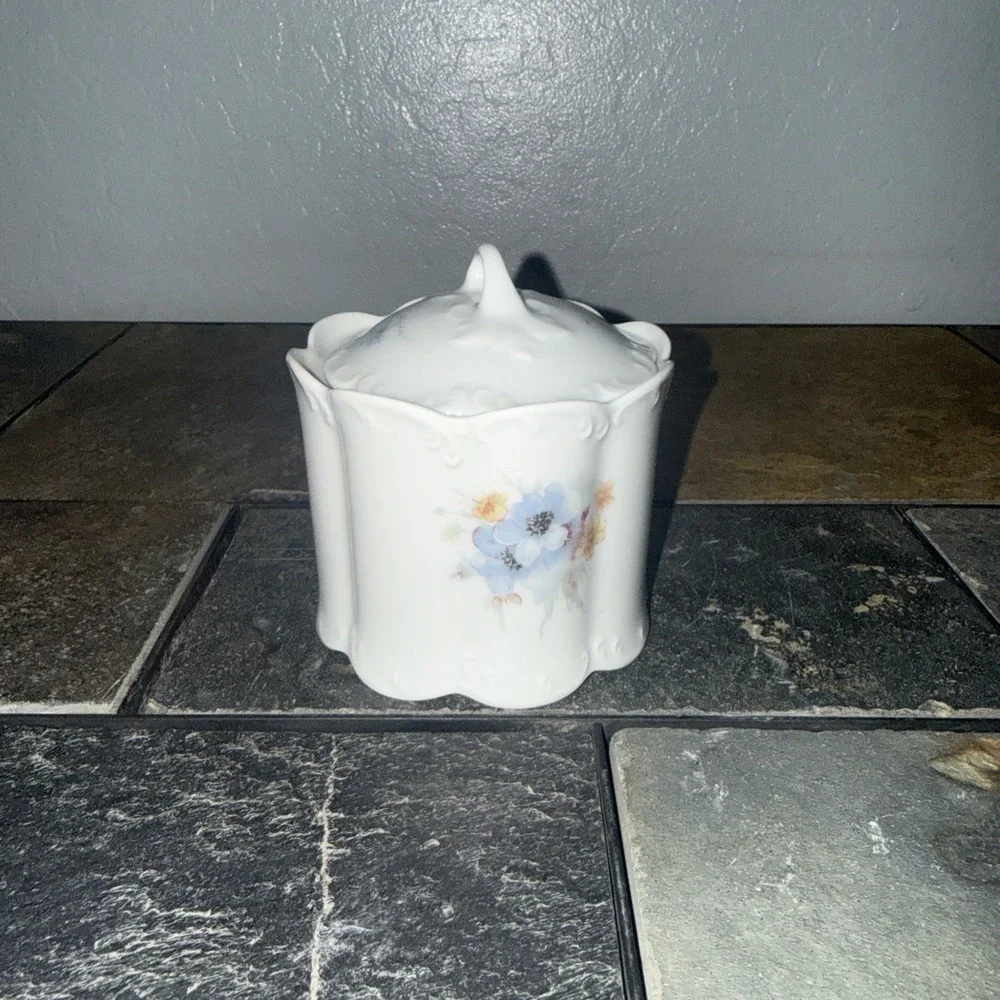Vintage White Porcelain Floral Sugar Bowl with Lid Scalloped Embossed Scrollwork