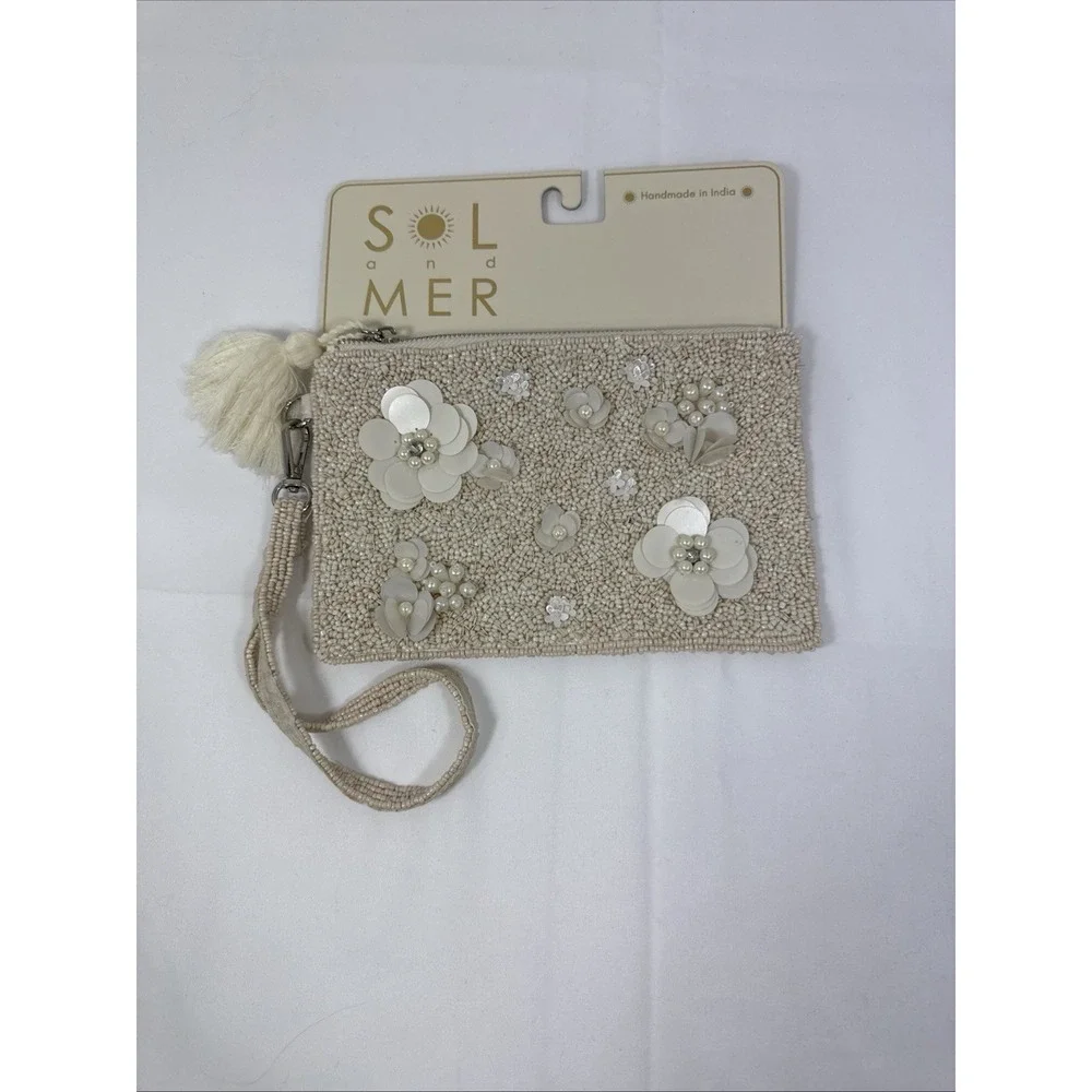 Sol And Mer Ivory Beaded Floral Wristlet Clutch Bachelorette Party Wedding‎ Glam