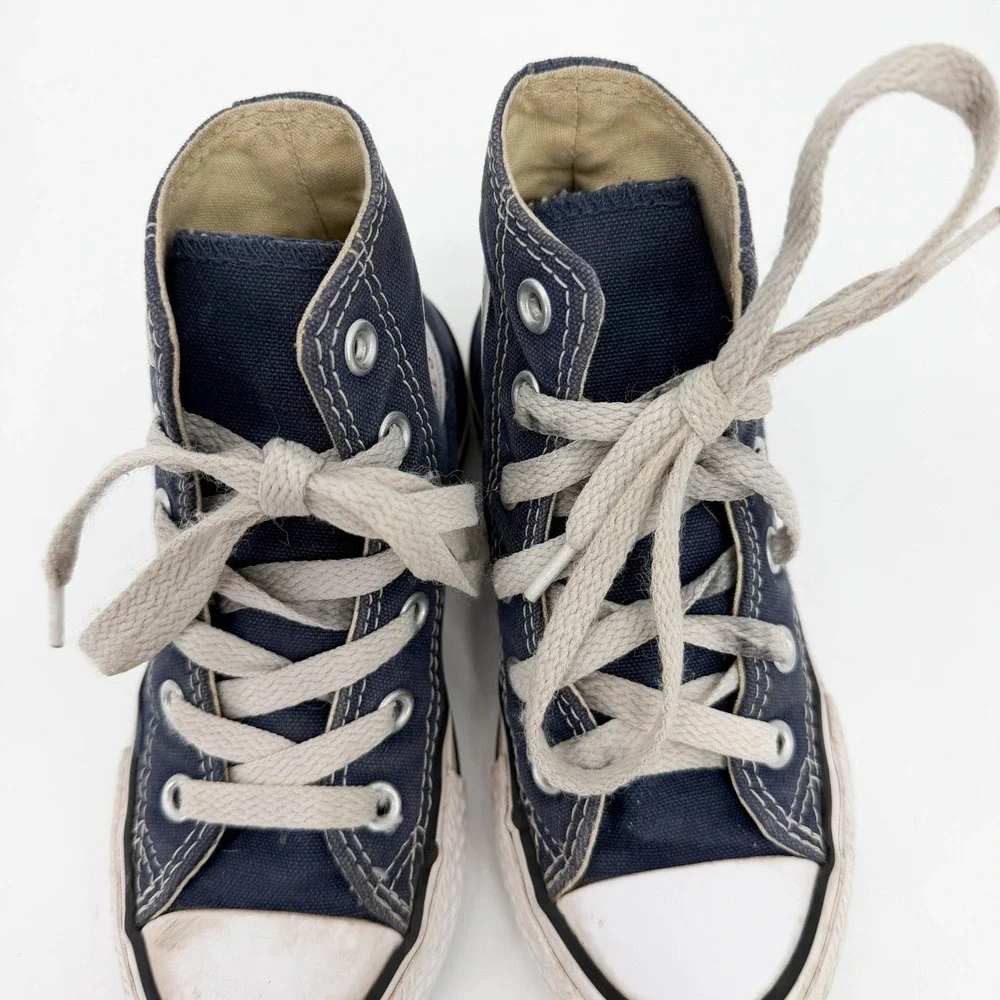 Converse shoes feature 10