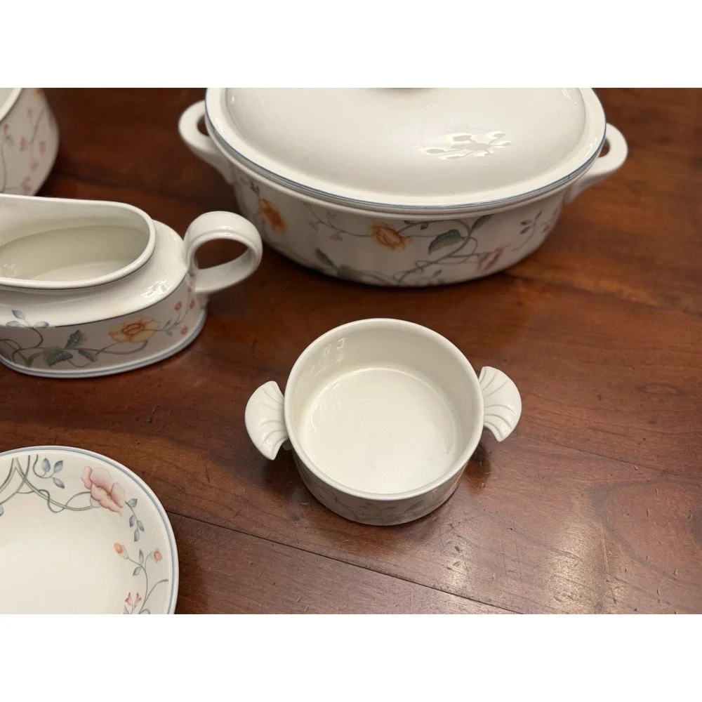 Villeroy & Boch ALBERTINA Covered Casserole Gravy Boat Serving Bowl West Germany