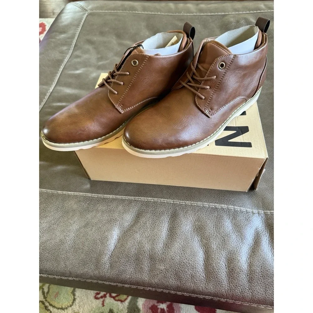 Madden NYC Hoffman Chukka Boot Lace Up Cognac‎ Mens Shoes Size 8 - New in Box