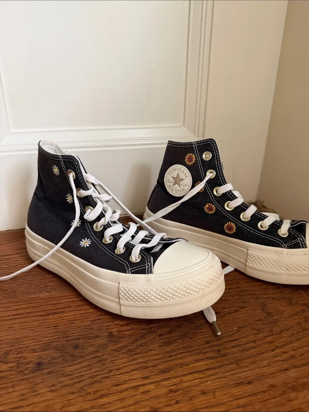 Converse small top ankle