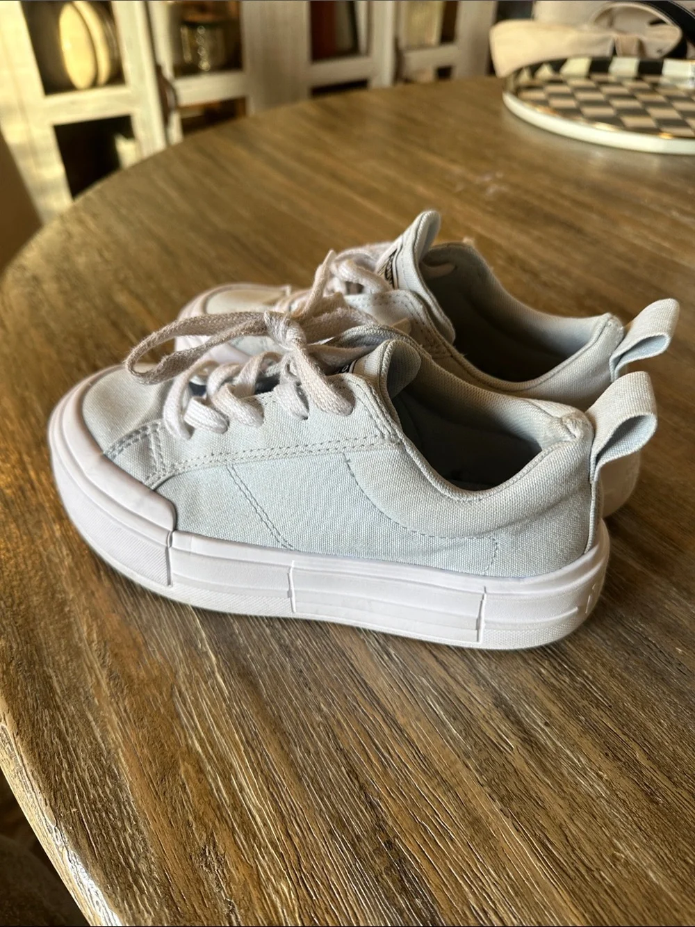 Converse casual low