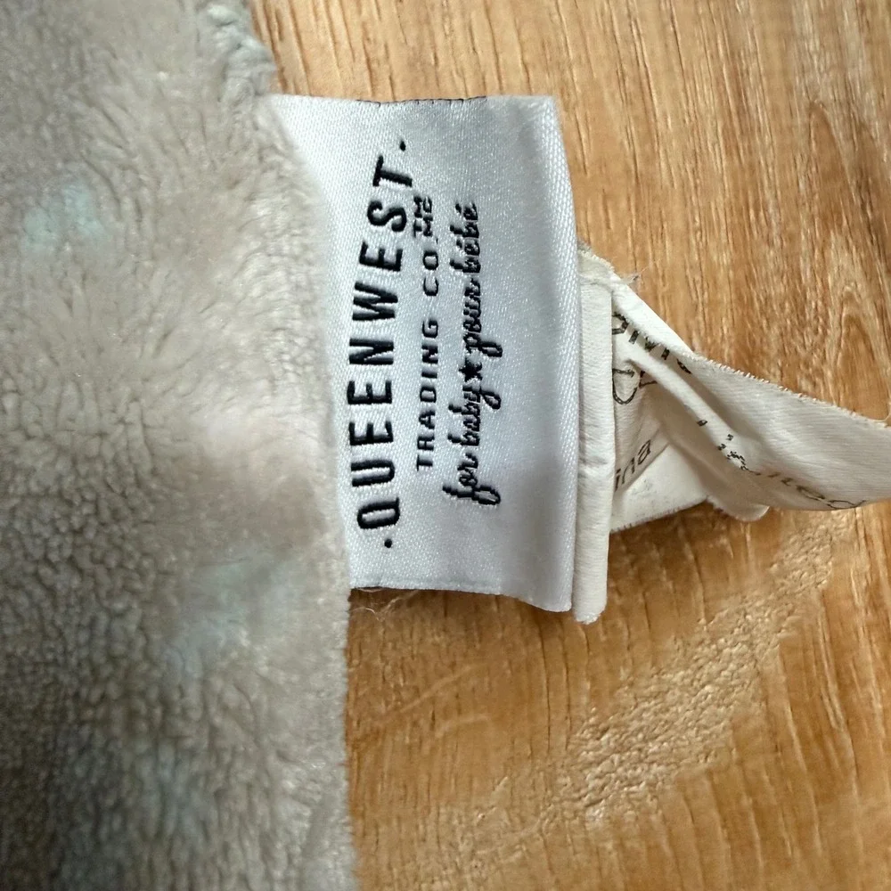 Queenwest Trading Co decor durability