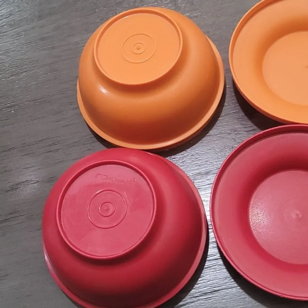 Tupperware good vintage