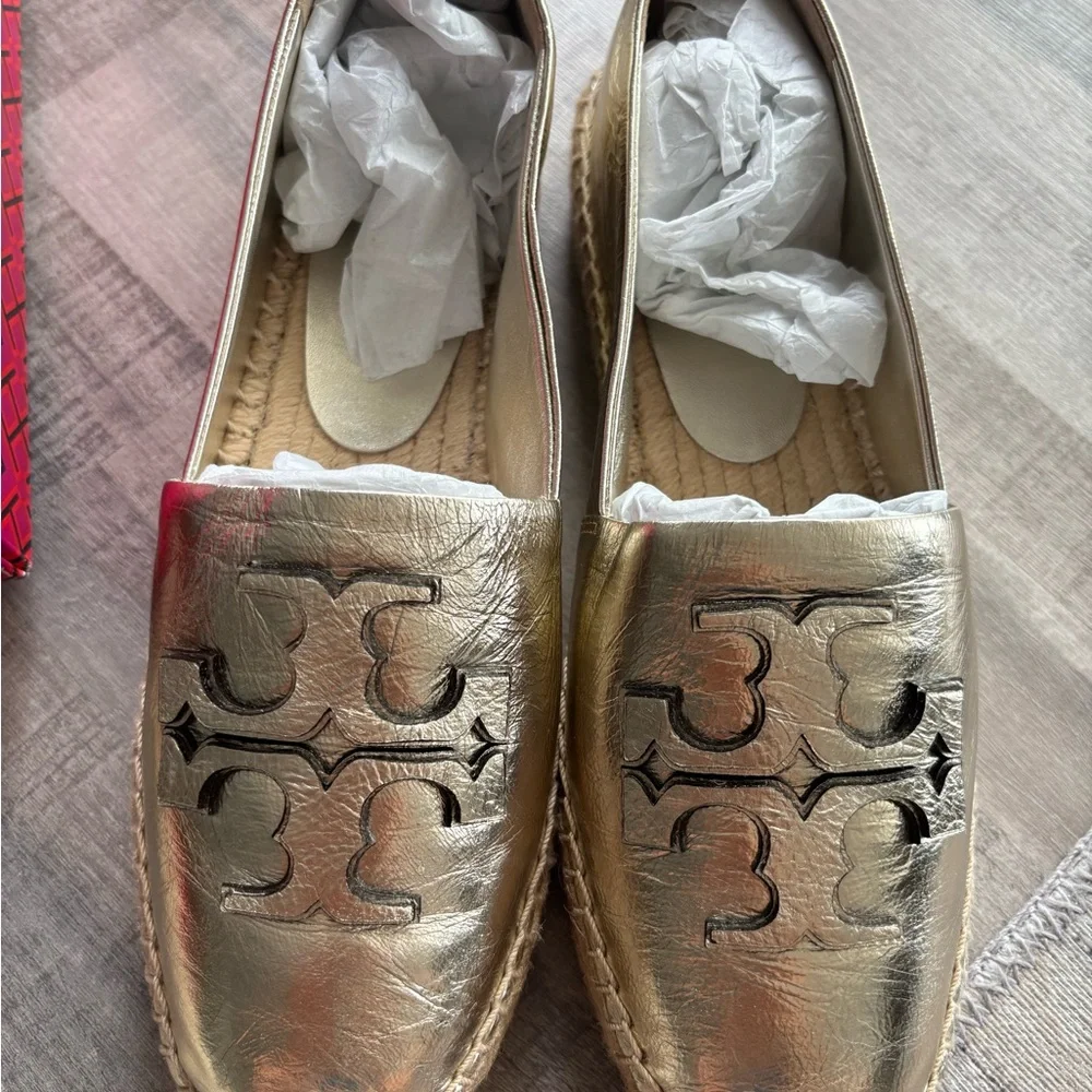 NEW Tory Burch Metallic Gold Leather Espadrille Flats